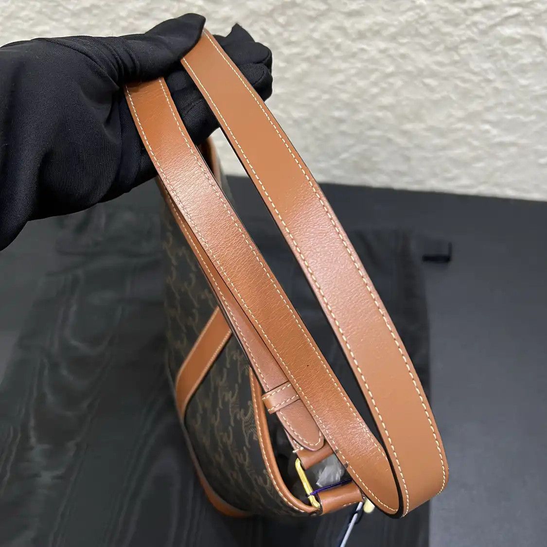 Celine CELINE bucket bag Small dark browncoated canvas Triomphe print crossbody bag Size ONE SIZE - 11 Thumbnail