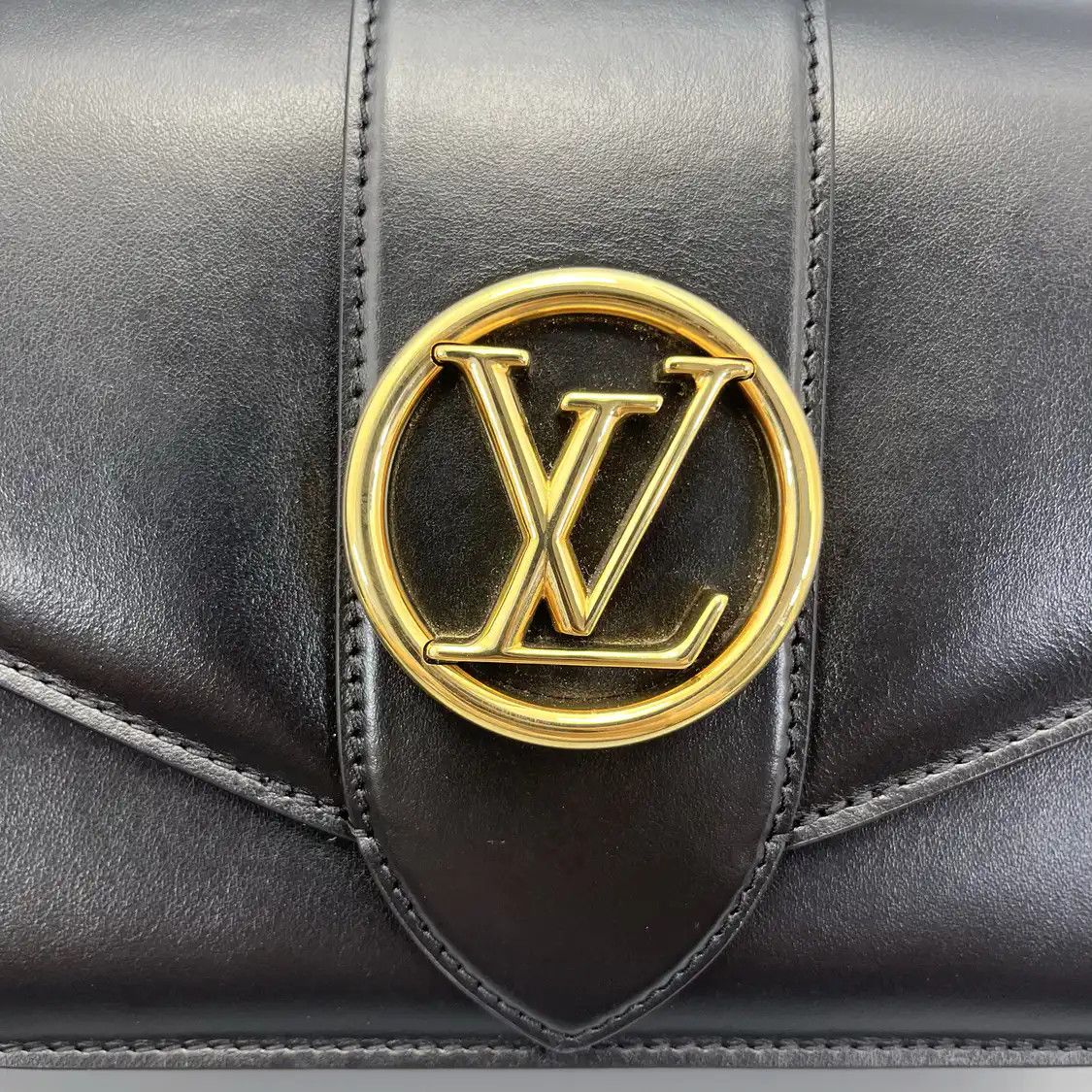 Louis Vuitton LOUIS VUITTON PONT 9 black cowhide leather shoulder bag gold hardware Size ONE SIZE - 11 Thumbnail