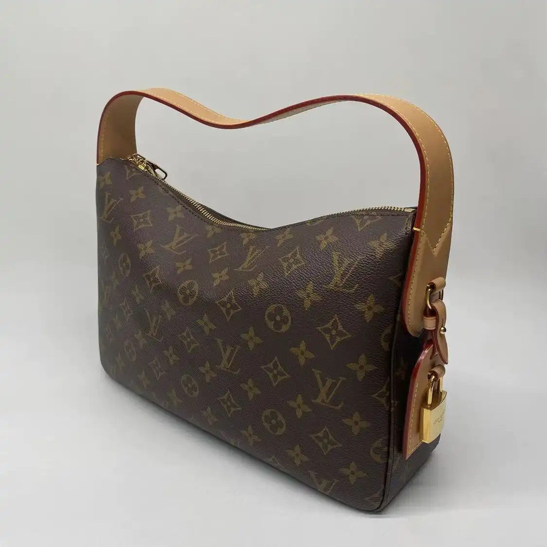 Louis Vuitton LOUIS VUITTON SLOUCHY brown coated canvas monogram shoulder bag gold hardware Size ONE SIZE - 4 Thumbnail