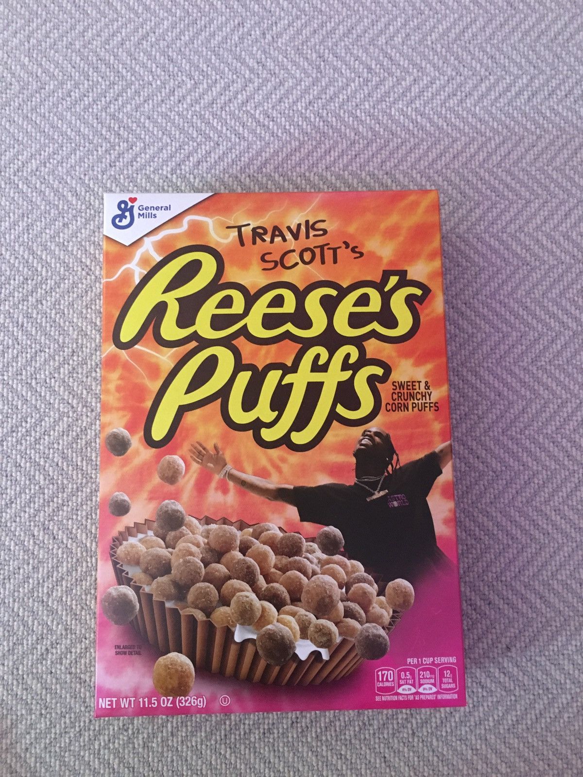 Travis Scott Travis Scott Reese’s puffs cereal box cactus jack tour