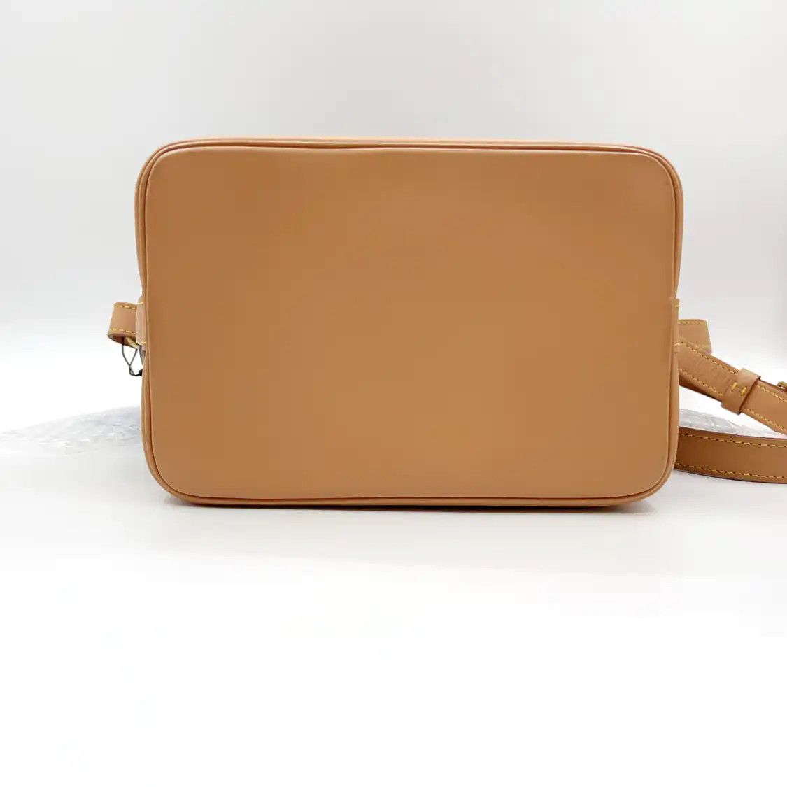 Louis Vuitton LOUIS VUITTON NOé BB brown coated canvas monogram bucket bag crossbody bag gold Size ONE SIZE - 6 Thumbnail