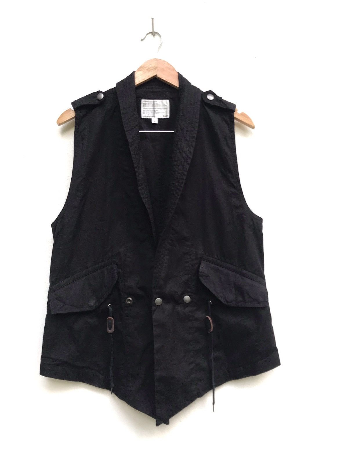 5cm sleeveless vest