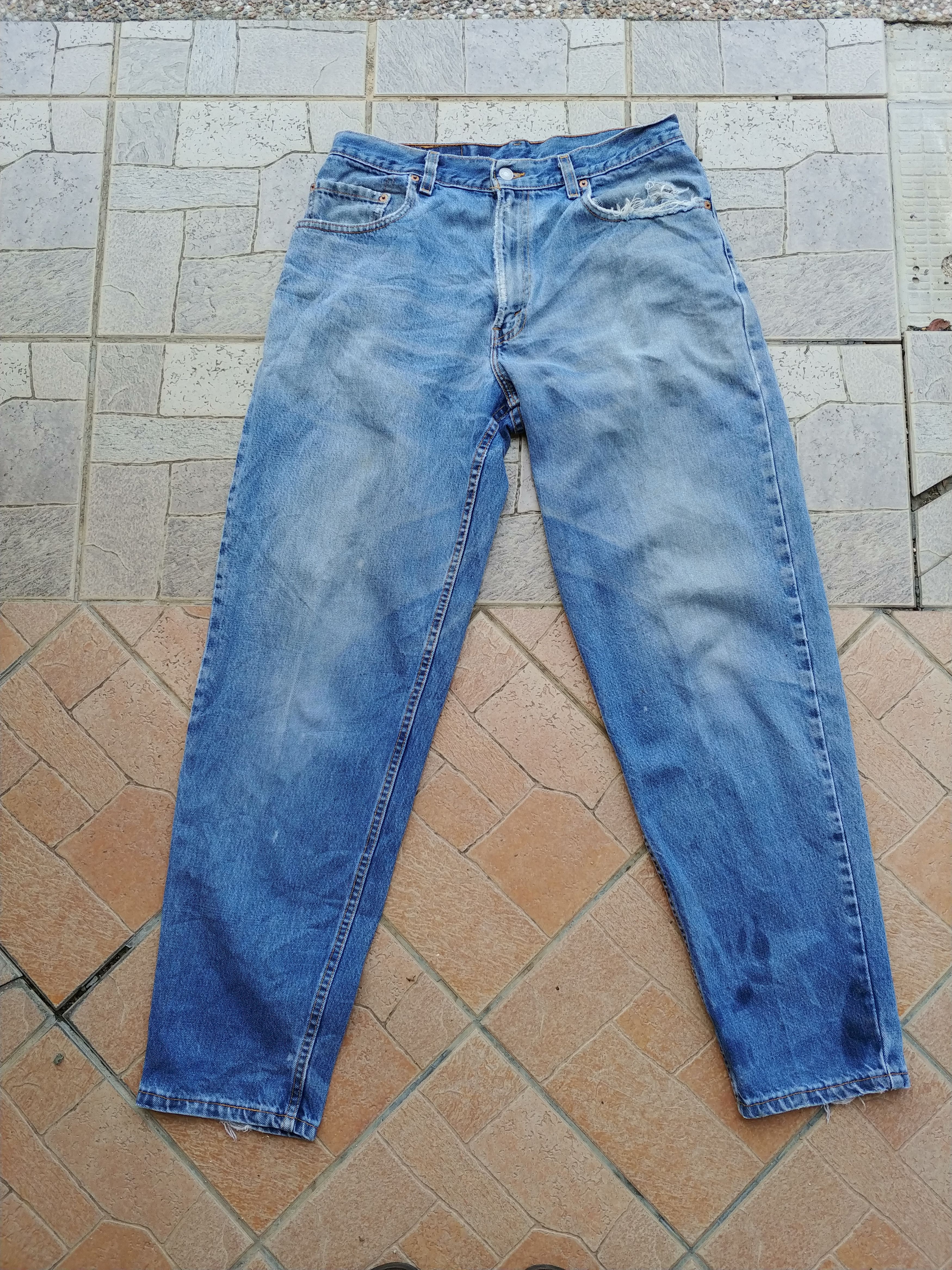 Levis 560 Loose Fit Tapered Leg Made in USA 33x32