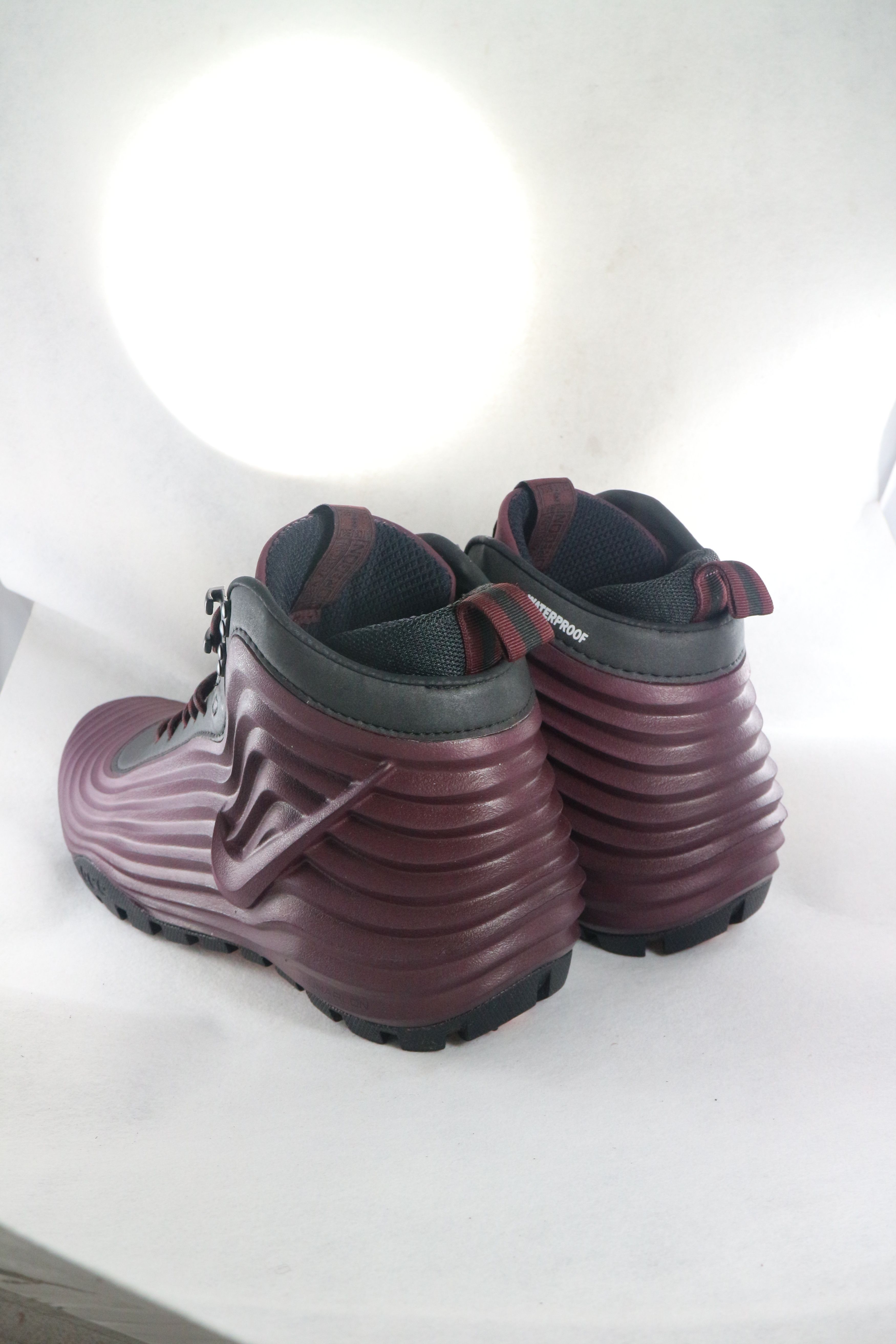 Nike × Nike ACG ACG Lunardome 1 Sneakerboot Deep Burgundy | Black Size US 11 / EU 44 - 3 Thumbnail