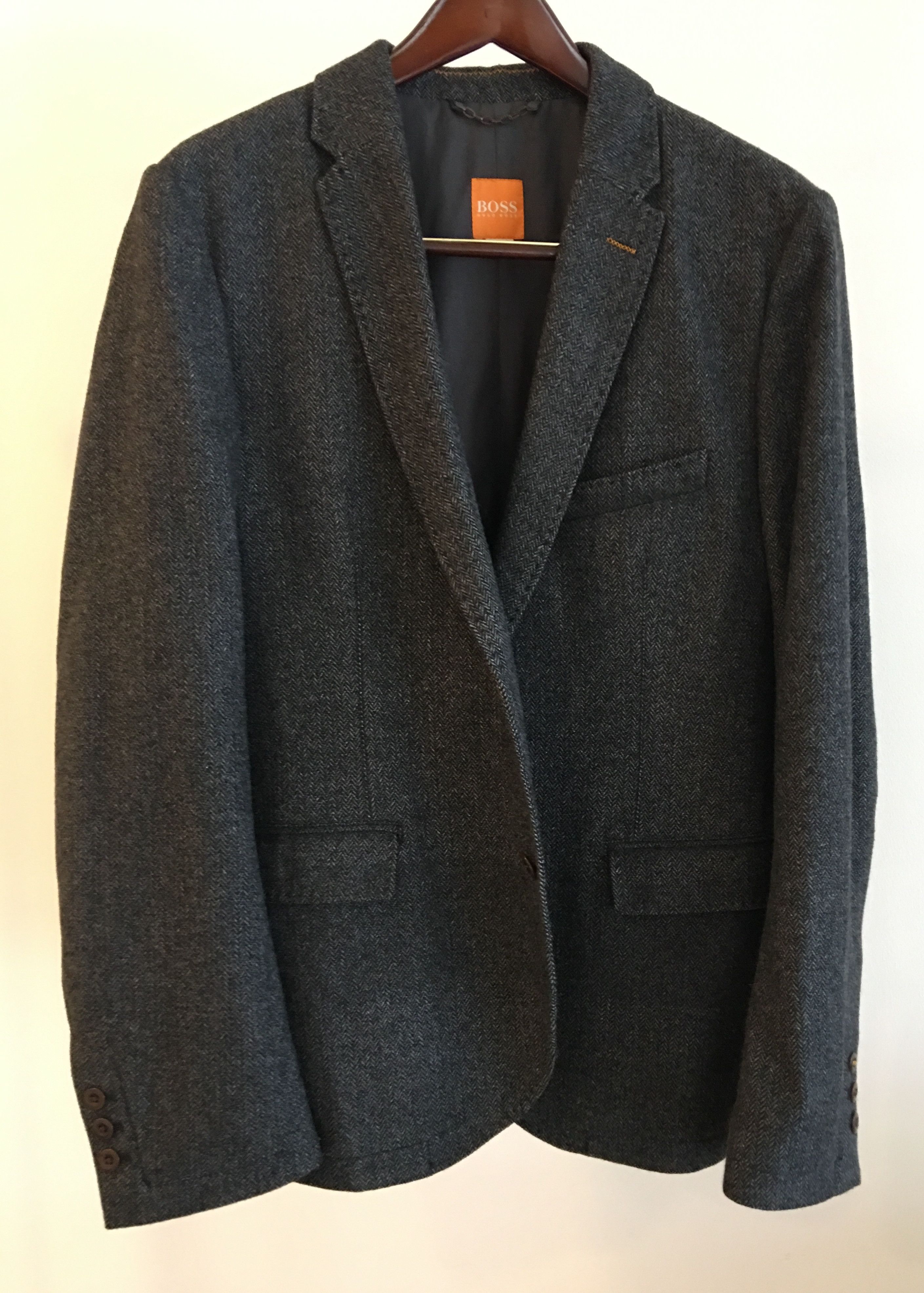 Hugo Boss Wool Textured Tweed Overcoat with Flap Pockets in deals Black Grey Size 40R