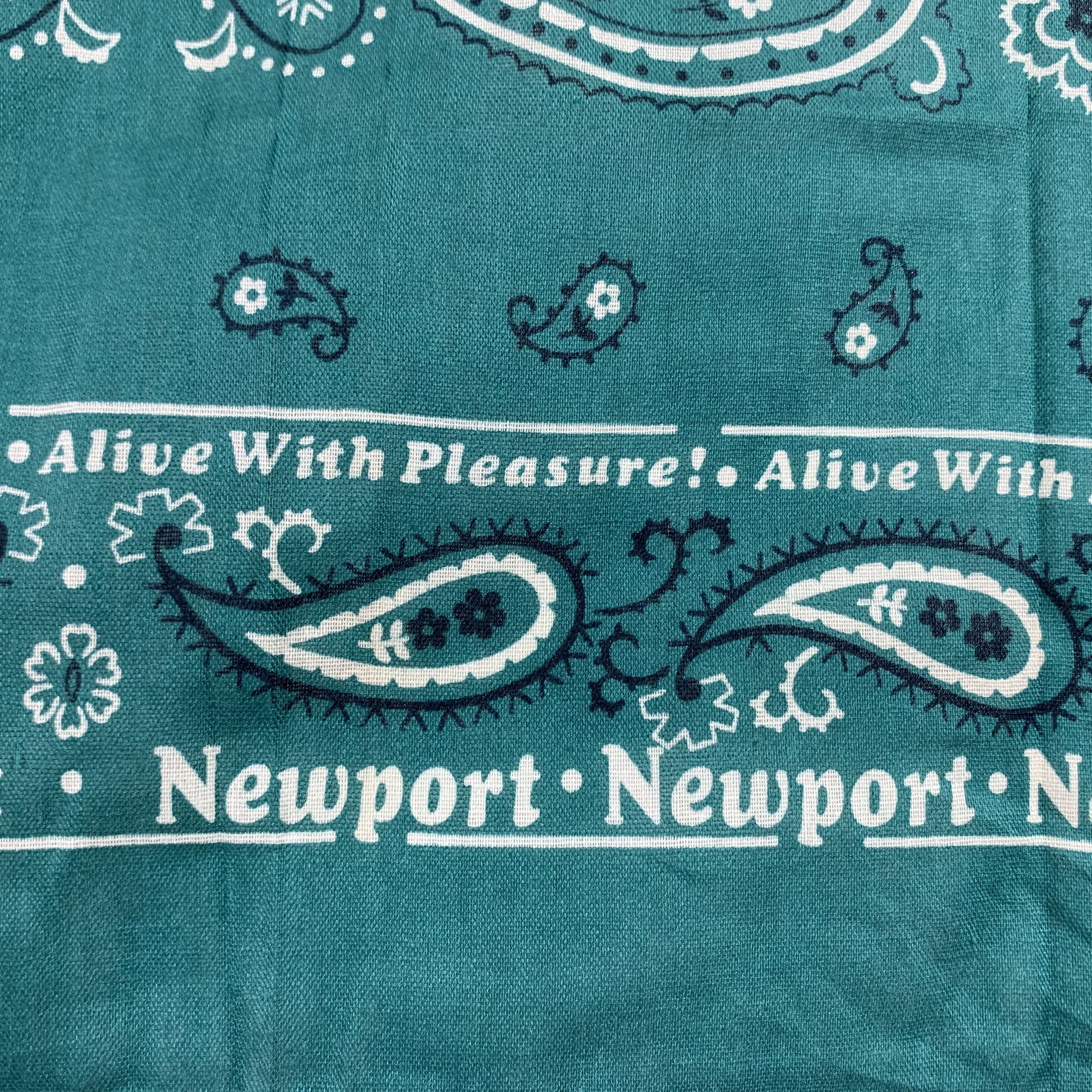 Cigarette Billboard With Natural Background Stok Fotoğraflar & Afiş‘nin Daha Faz Australia