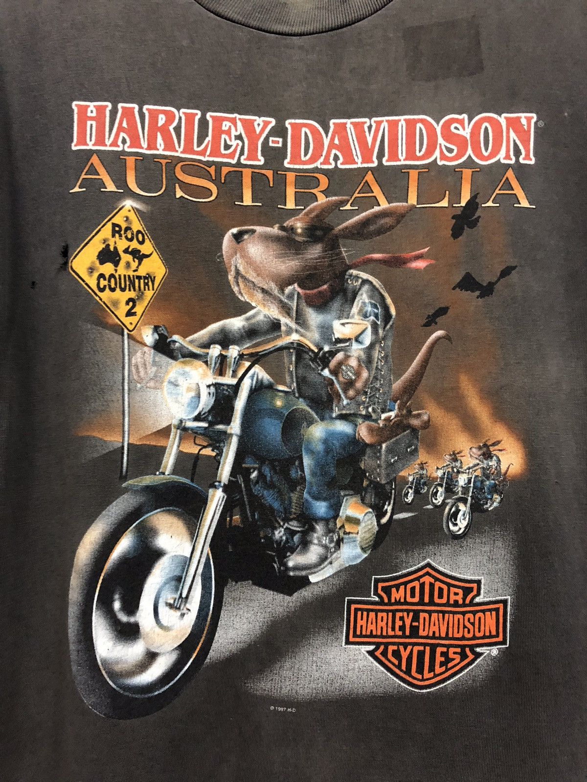 Harley Davidson Thrashed Vintage 90s Harley Davidson rabbit Australia Tee Size US M / EU 48-50 / 2 - 2 Thumbnail