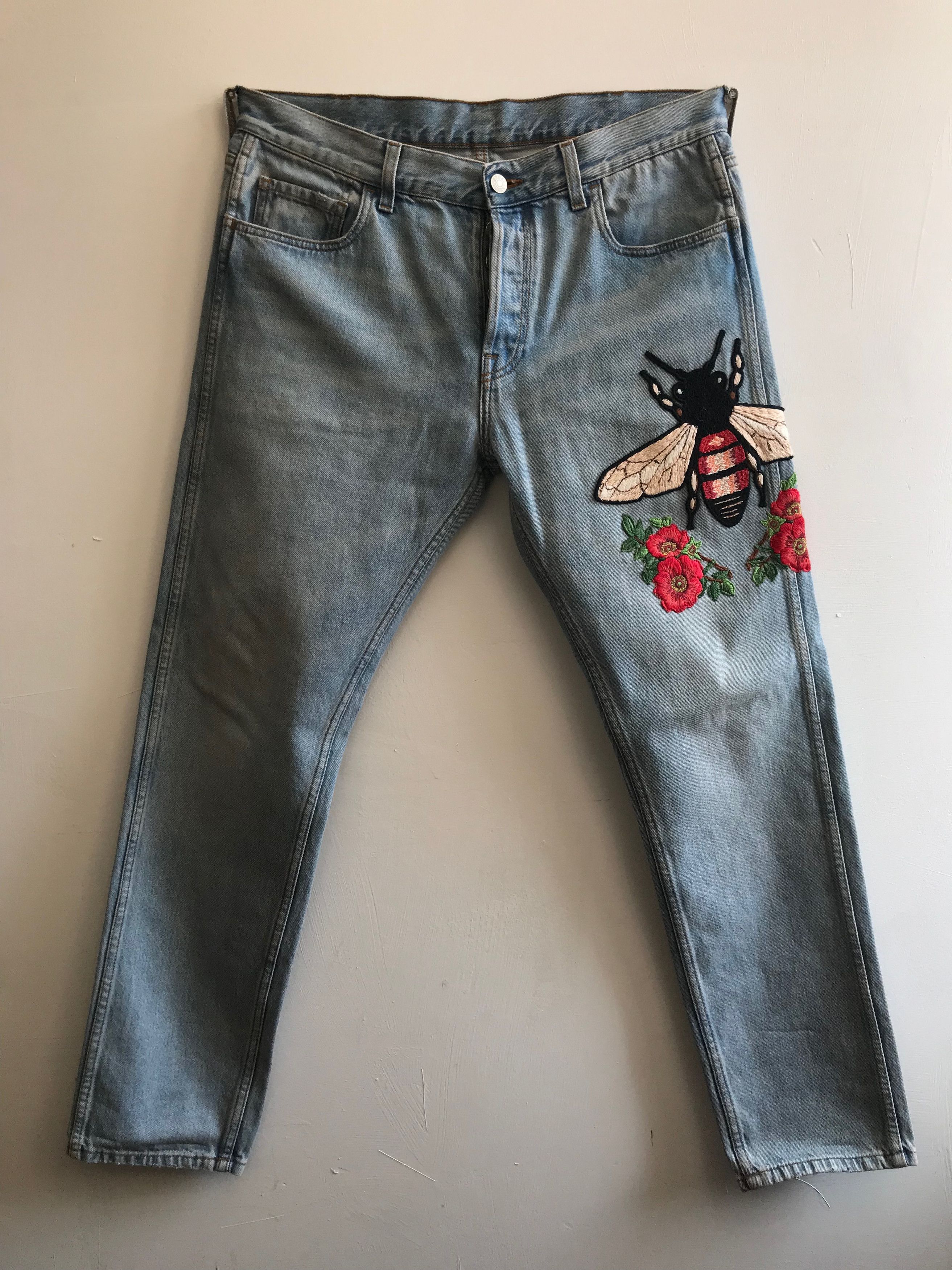 Gucci Blue Denim Floral Bee Embroidered Tapered Jeans M Gucci