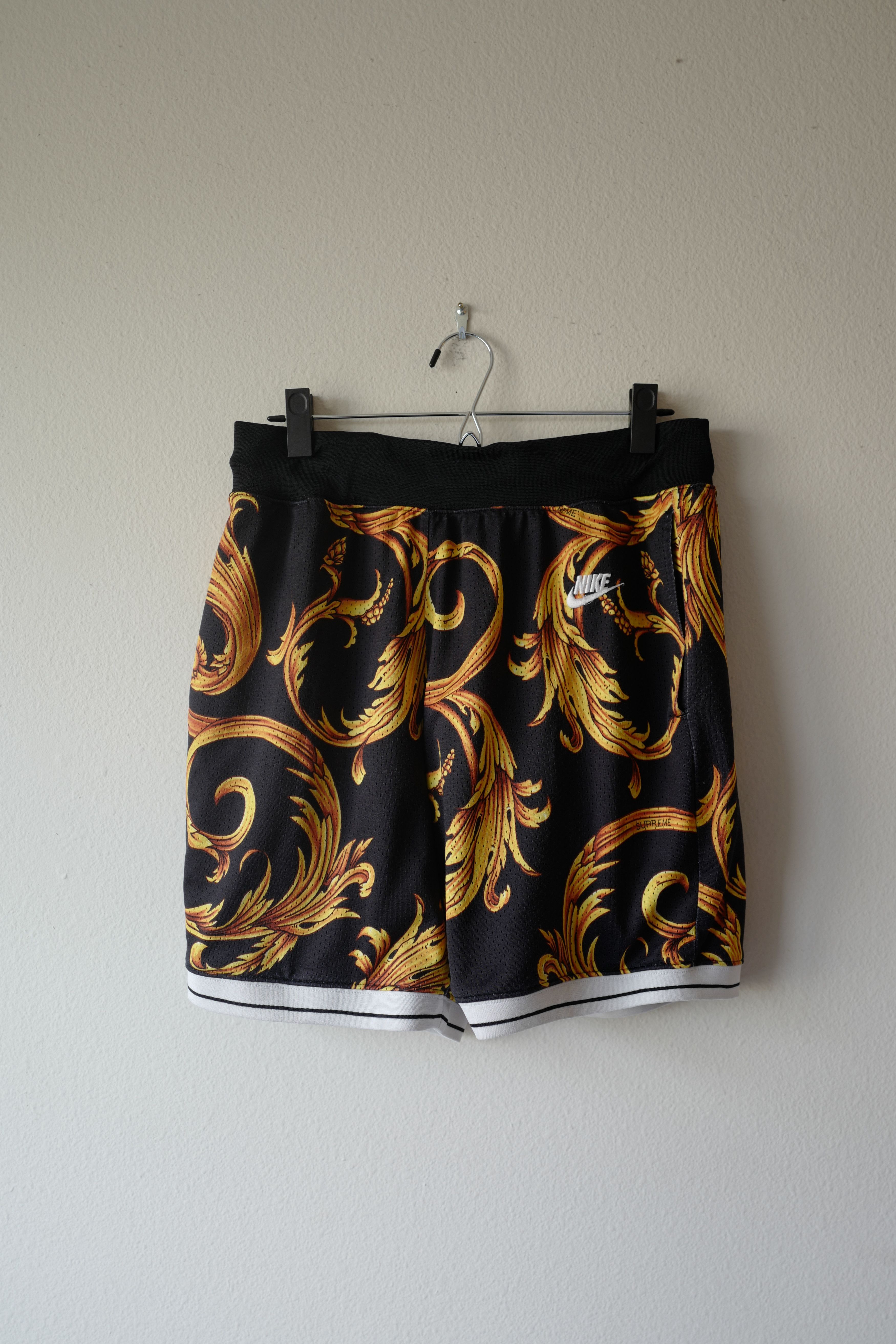 Supreme Supreme Nike Basketball Foamposite Shorts | Grailed