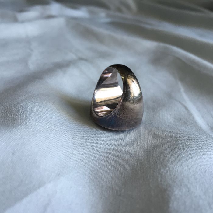 Henson Moonface ring | Grailed