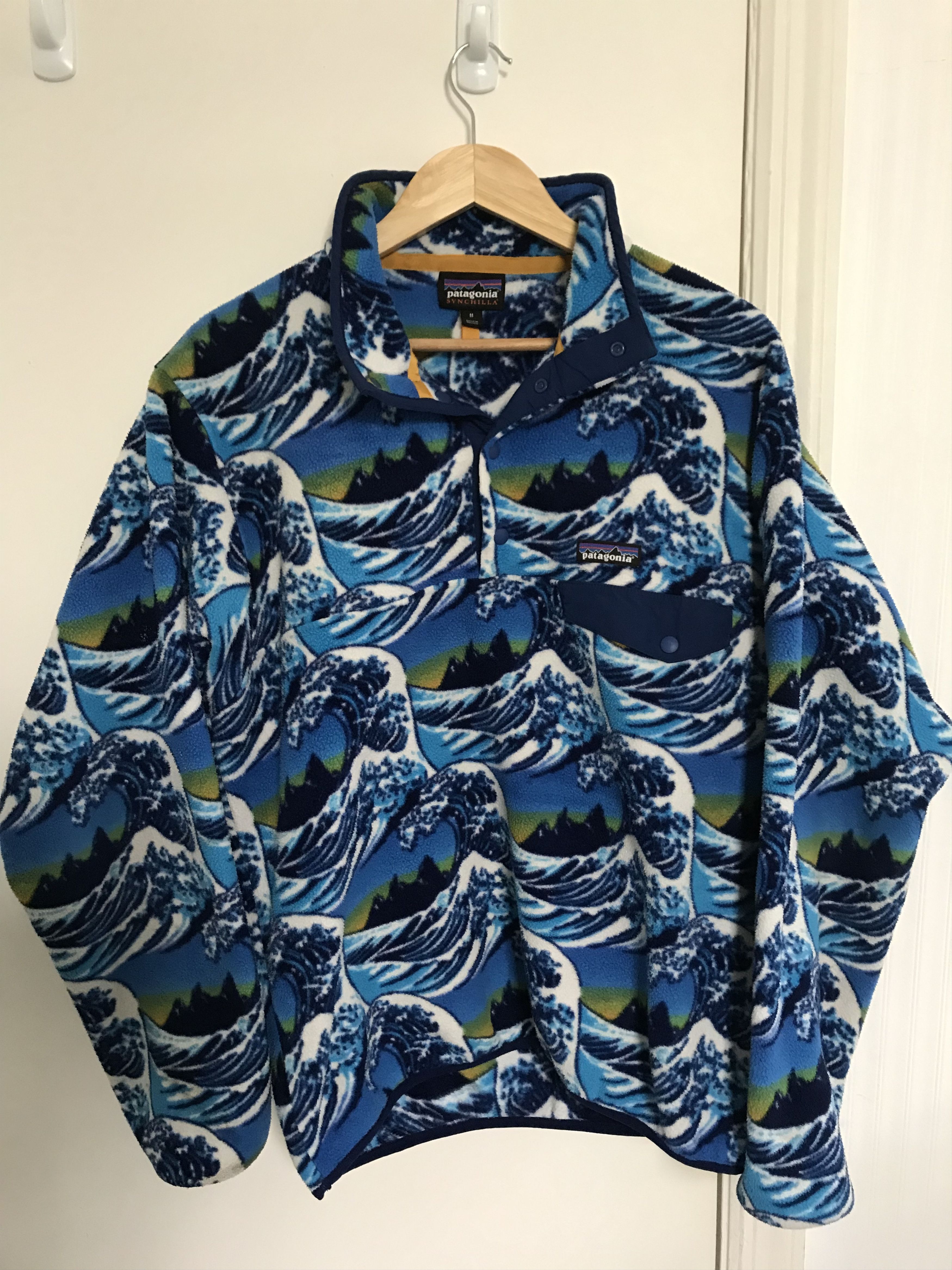 Patagonia discount wave synchilla