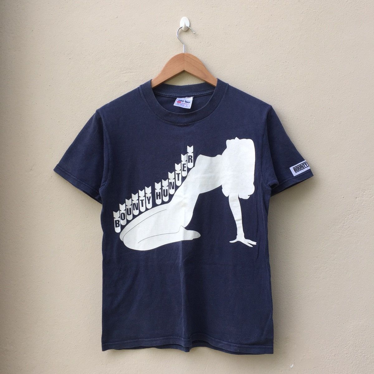 Bounty Hunter × Vintage RARE‼️Vintage BOUNTY HUNTER Girl Design T-Shirt Size US S / EU 44-46 / 1 - 1 Thumbnail