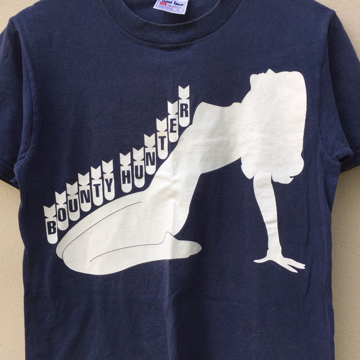 Bounty Hunter × Vintage RARE‼️Vintage BOUNTY HUNTER Girl Design T-Shirt Size US S / EU 44-46 / 1 - 2 Thumbnail