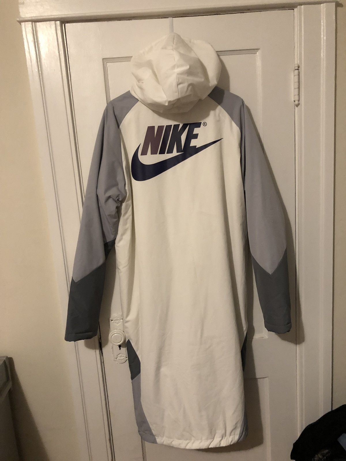 Kith x nike sherpa sideline coat hotsell