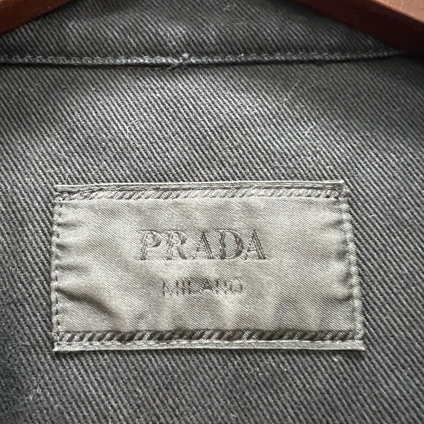 Prada Prada Logo Embossed Washed Short Sleeve Shirt Black L Size US L / EU 52-54 / 3 - 4 Thumbnail