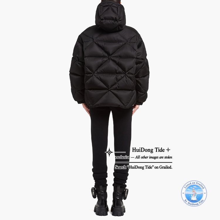 Prada Prada Quilted Logo Hooded Down Jacket Size 38 Size XS / US 0-2 / IT 36-38 - 10 Thumbnail