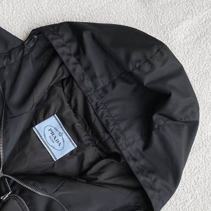Prada Prada Nylon Pouch Zip Jacket Size 40 Size S / US 4 / IT 40 - 4 Thumbnail