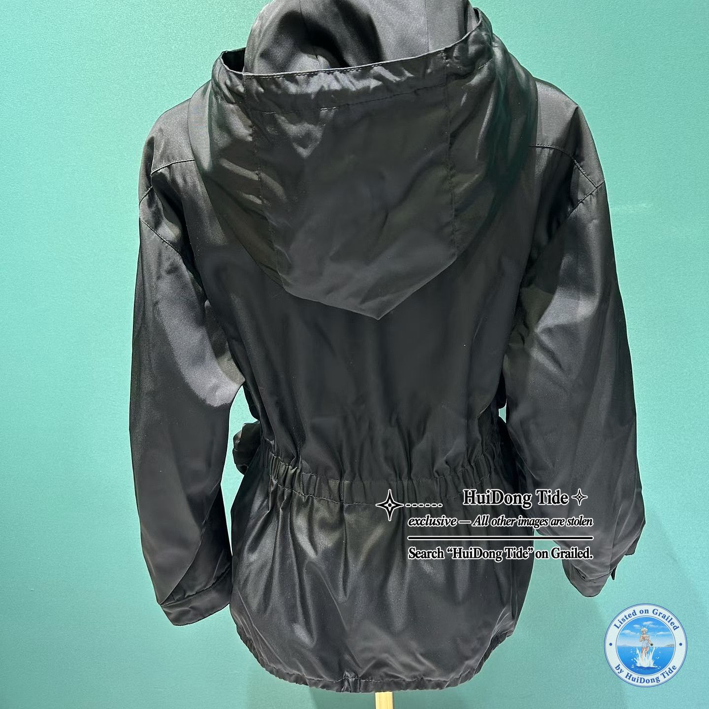 Prada Prada Logo Plaque Hooded Nylon Jacket Size 40 Size S / US 4 / IT 40 - 3 Thumbnail