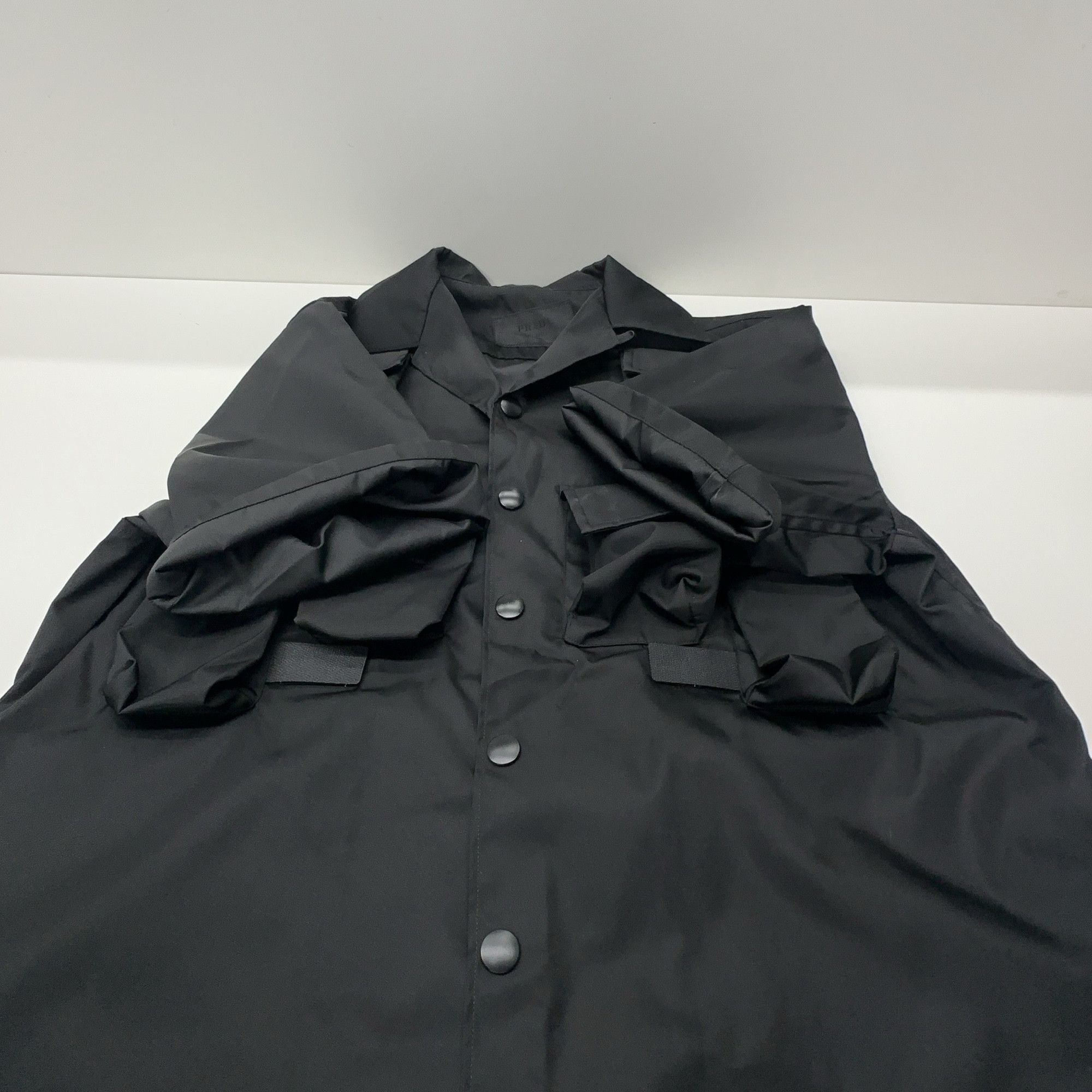 Prada Prada Multi Pocket Technical Shirt Size S Size US S / EU 44-46 / 1 - 6 Thumbnail