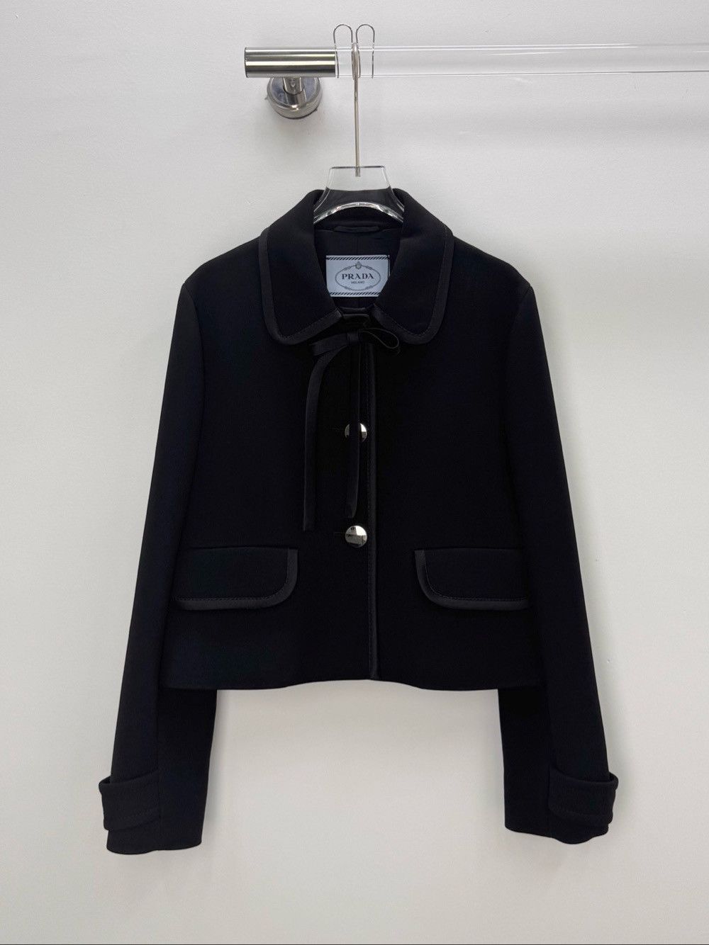 Prada Prada Virgin Wool Bow Detail Jacket Size 44 Size M / US 6-8 / IT 42-44 - 2 Thumbnail