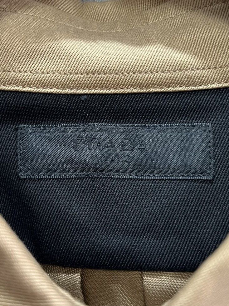 Prada Prada Colorblock Graphic Shirt Size XL Size US XL / EU 56 / 4 - 4 Thumbnail