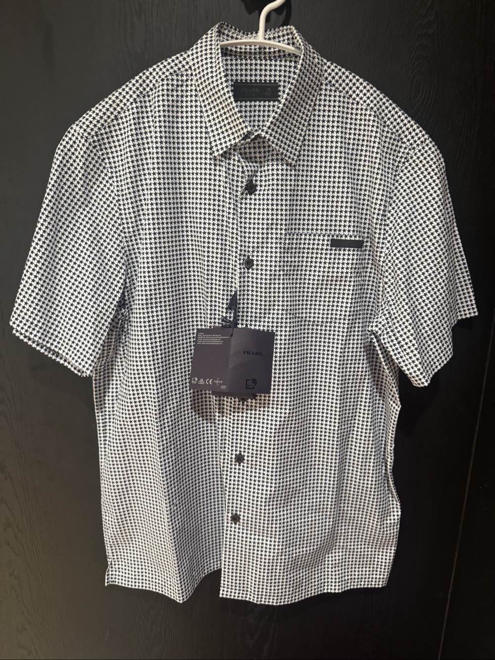 Prada Prada Star Print Button Up Shirt Size M Size US M / EU 48-50 / 2 - 2 Thumbnail