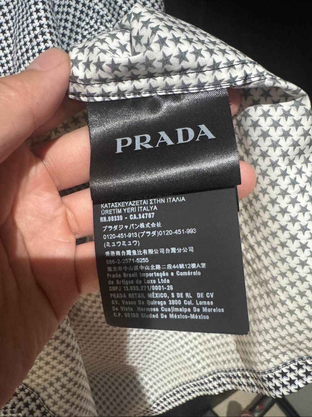 Prada Prada Star Print Button Up Shirt Size M Size US M / EU 48-50 / 2 - 5 Thumbnail
