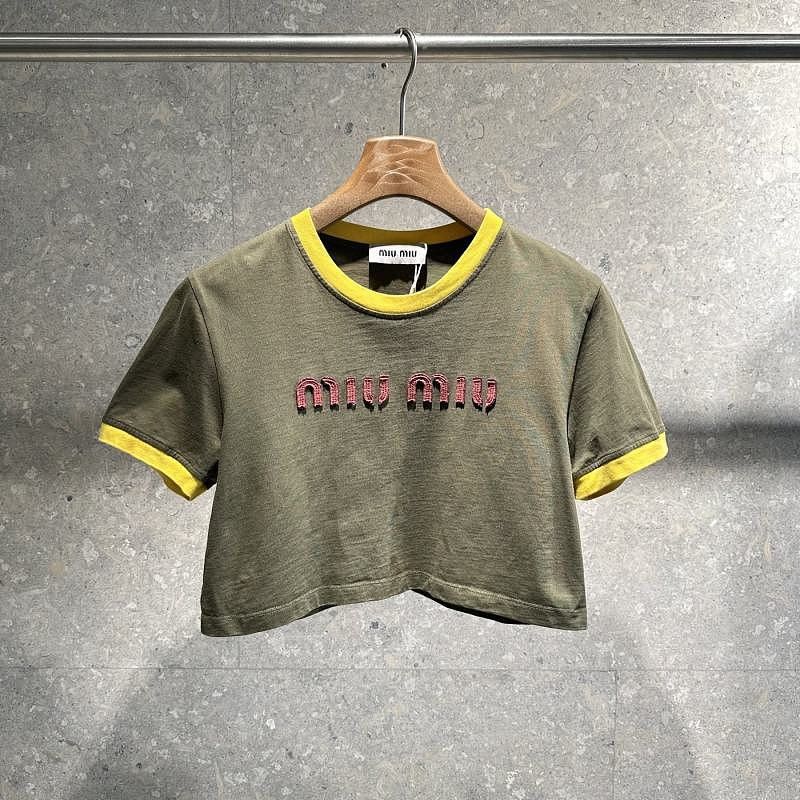 Miu Miu Miu Miu Logo Embroidered Crop Top Size M Size M / US 6-8 / IT 42-44 - 8 Thumbnail