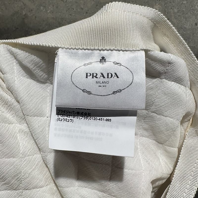 Prada Prada Floral Quilted Midi Skirt Size 36 Size 25" / US 0 / IT 36 - 5 Thumbnail