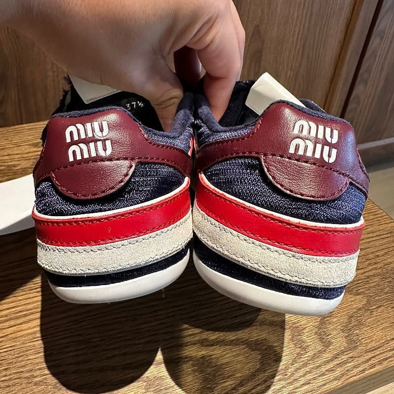 Miu Miu MIU MIU Suede Panel Sneakers it 37.5 Size US 7.5 / IT 37.5 - 9 Thumbnail