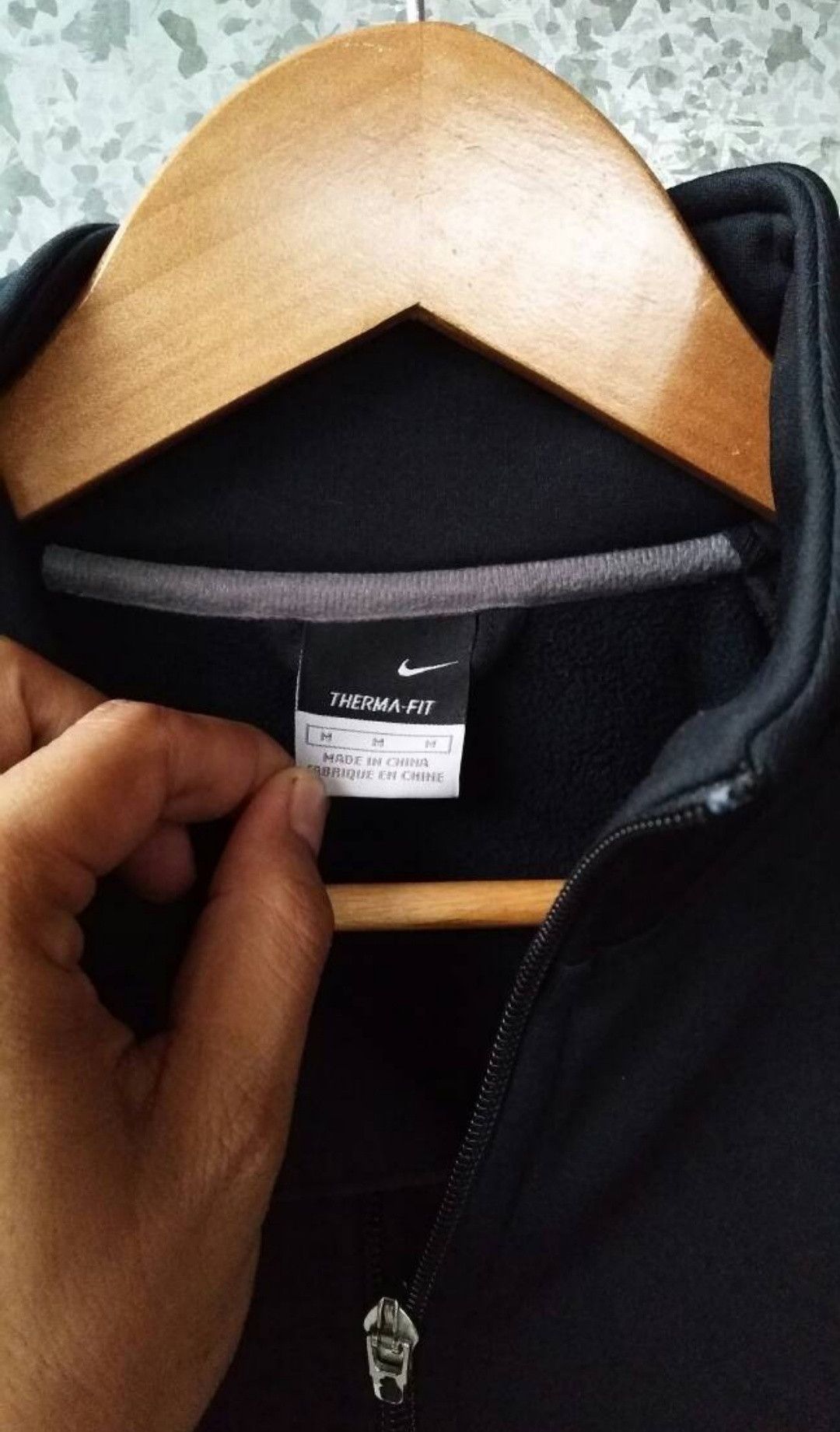 Nike Vintage NIKE Sweater zipper Therma Fit Size US L / EU 52-54 / 3 - 3 Thumbnail