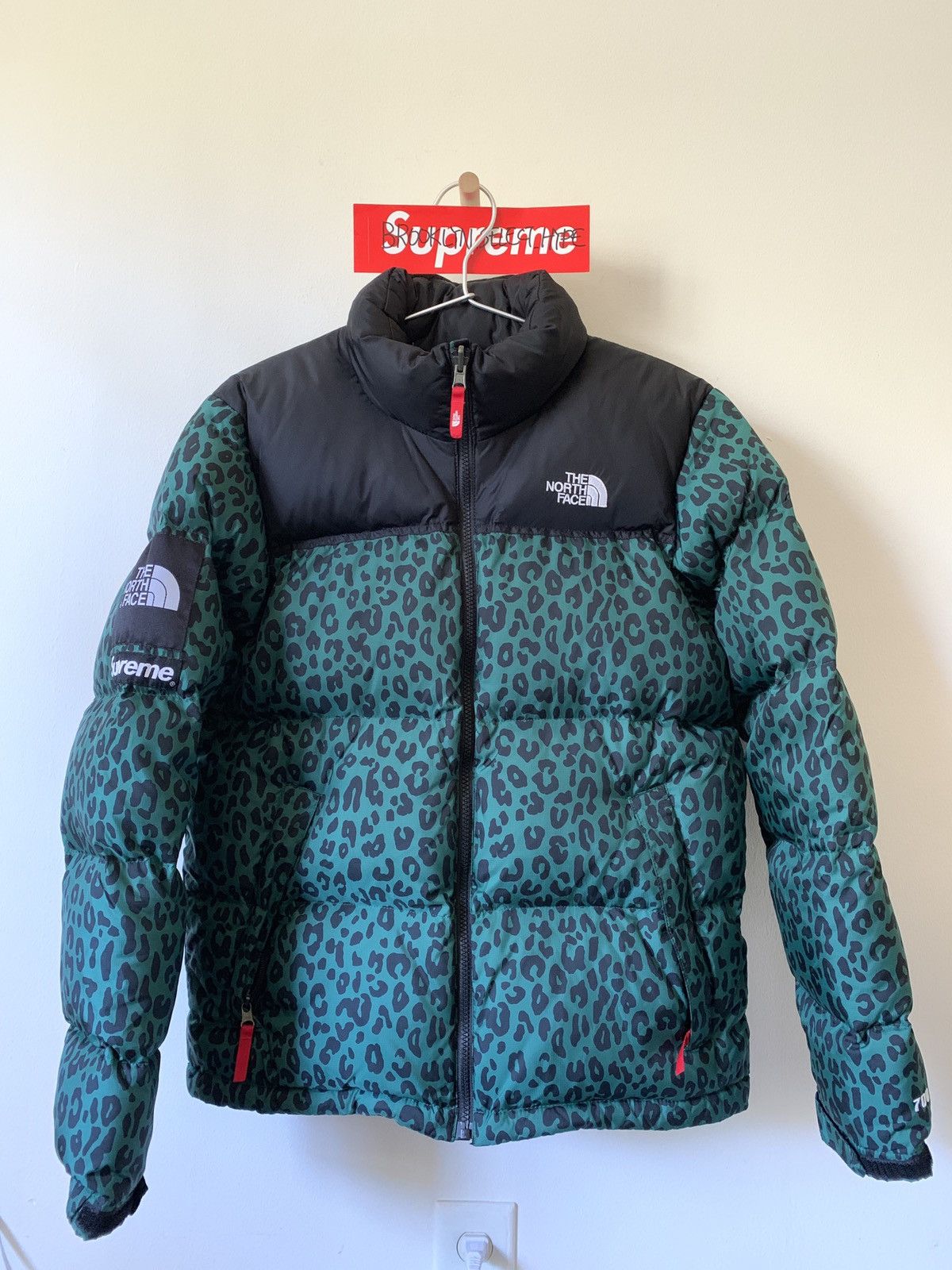 SUPREME x THE NORTH FACE Nuptse Jacket Yellow Leopard - 100% AUTHENTIC