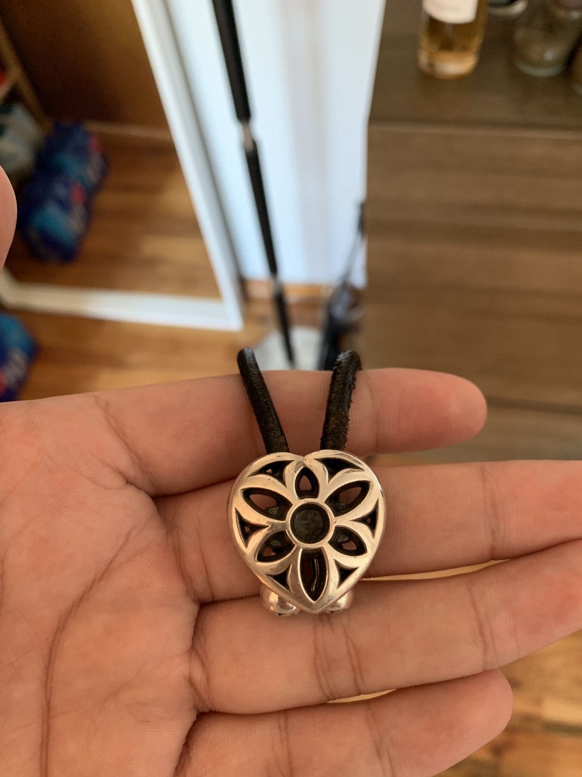 Other Good art Hlywd heart shape Bolo tie [Speical Edition] Size ONE SIZE - 1 Thumbnail
