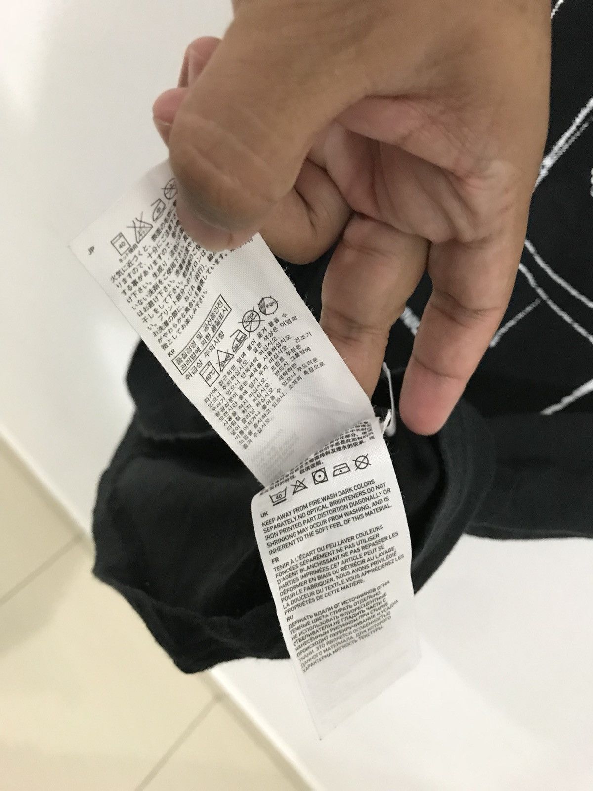 Jun Takahashi 💥UNDERCOVER UNIQLO SHIRT Size US S / EU 44-46 / 1 - 5 Thumbnail