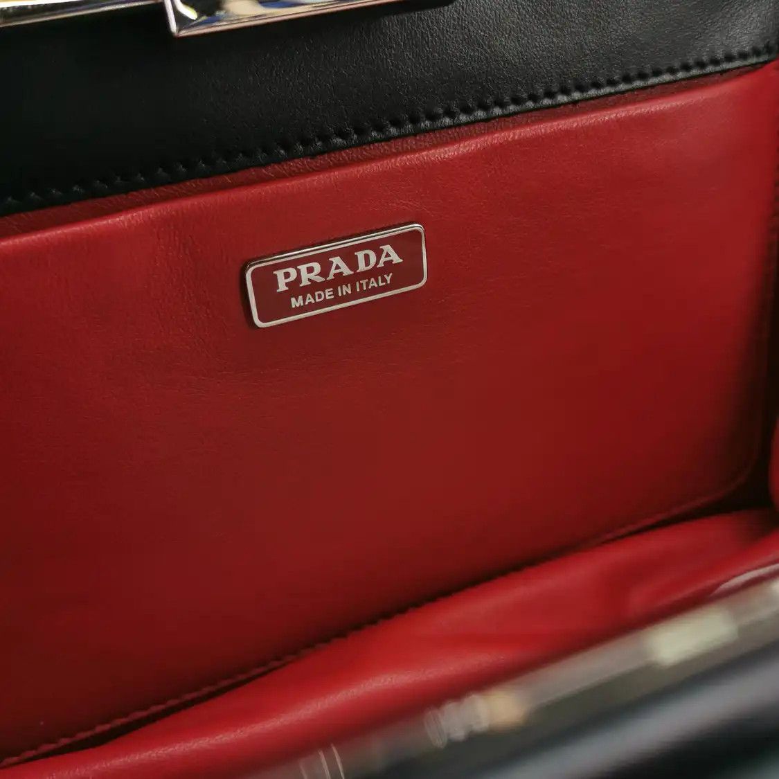 Prada PRADA black cowhide leather shoulder bag Size ONE SIZE - 7 Thumbnail