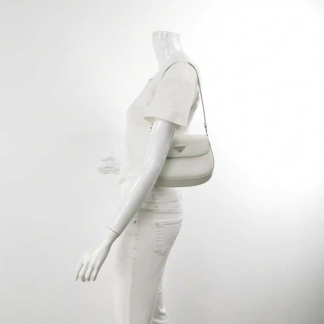 Prada PRADA Cleo white cowhide leather logo cross pattern shoulder bag Size ONE SIZE - 2 Thumbnail