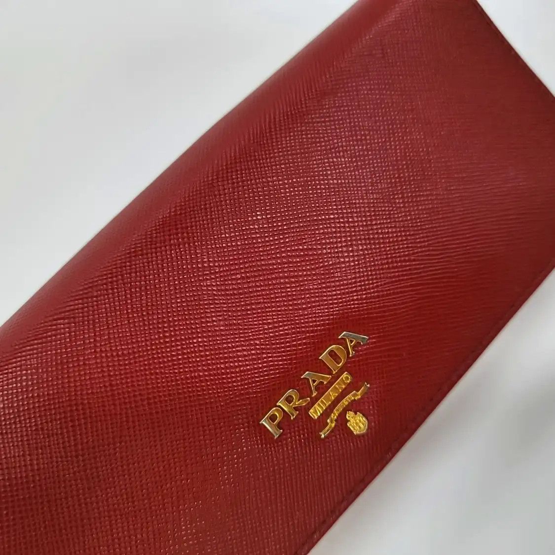 Prada PRADA red cowhide leather cross pattern wallet gold hardware Size ONE SIZE - 10 Thumbnail