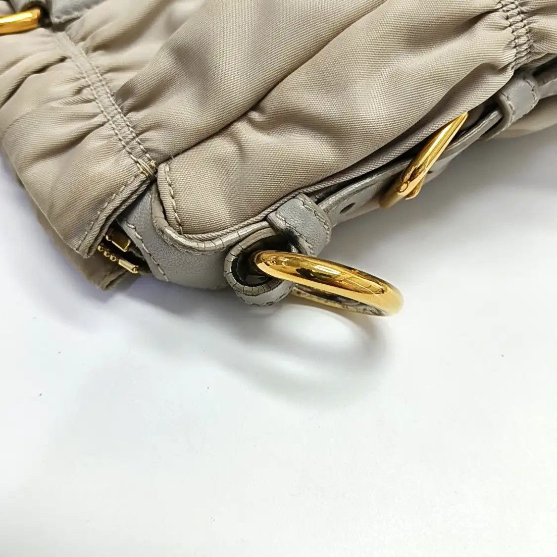 Prada PRADA Gaufre grey nylon quilted shoulder bag gold hardware detachable strap Size ONE SIZE - 17 Thumbnail