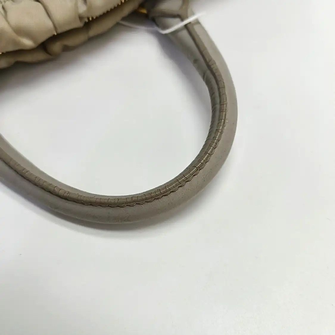 Prada PRADA Gaufre grey nylon quilted shoulder bag gold hardware detachable strap Size ONE SIZE - 13 Thumbnail