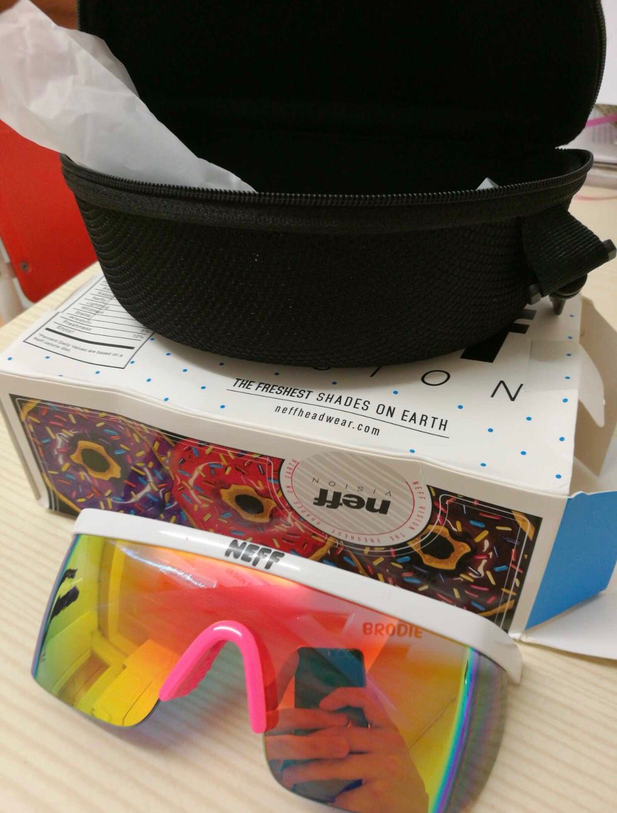 Neff Neff Brodie sunglasses (White) Size ONE SIZE - 1 Preview