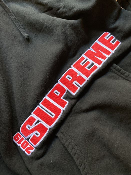 supreme blockbuster hoodie