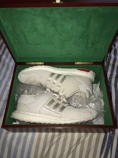 Eqt chinese hotsell new year