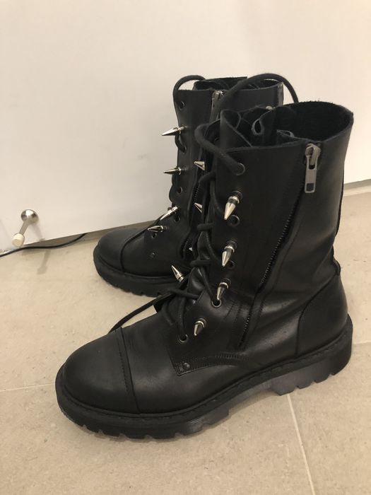 Vetements shop spiked boots