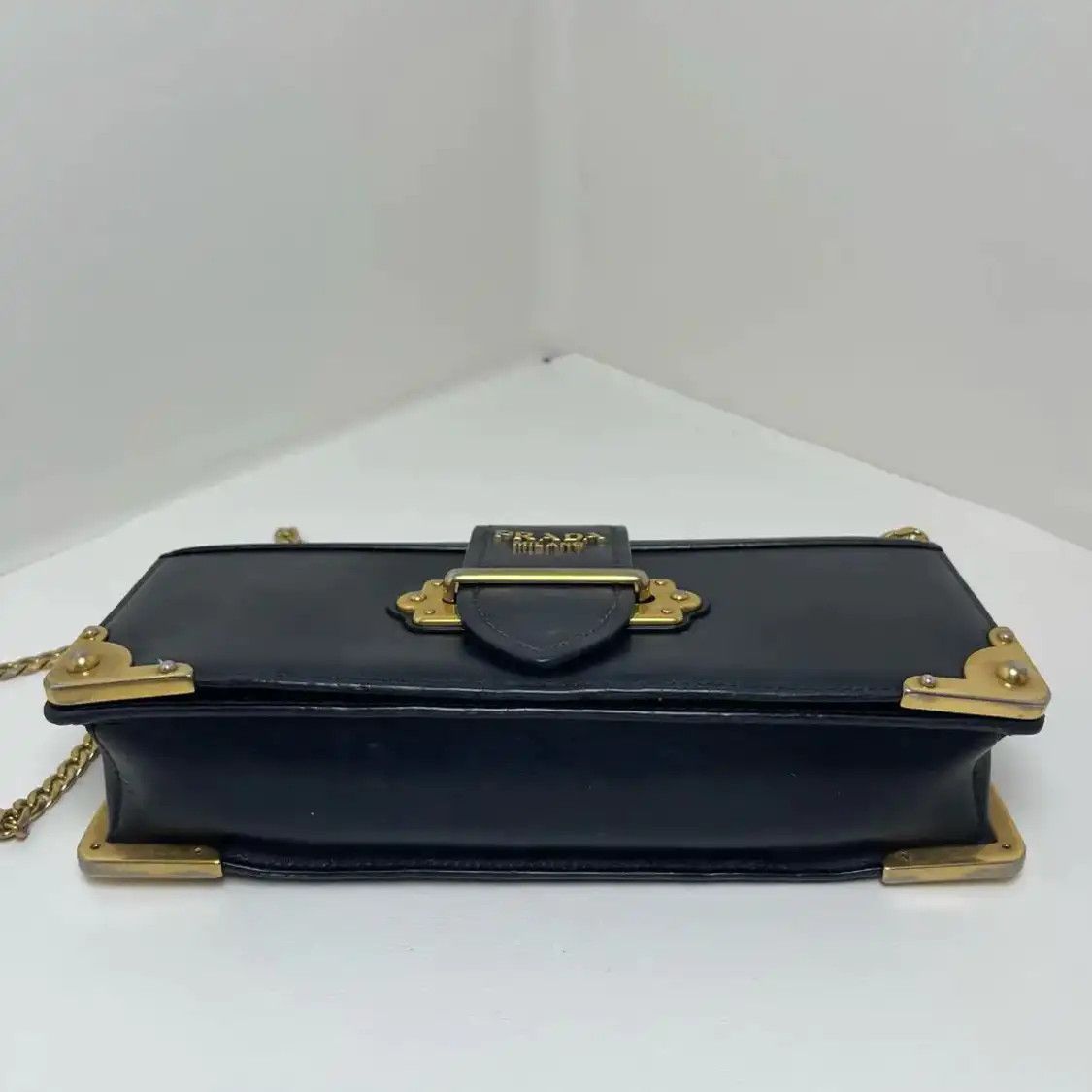 Prada PRADA Cahier black cowhide leather cross pattern crossbody bag Size ONE SIZE - 5 Thumbnail