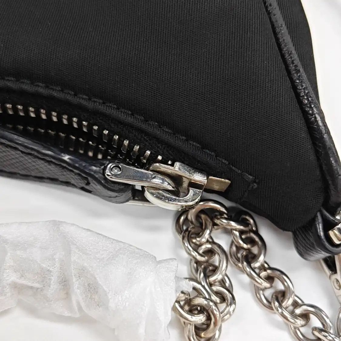 Prada PRADA Re-Edition black nylon logo shoulder bag crossbody bag silver hardware sub Size ONE SIZE - 13 Thumbnail