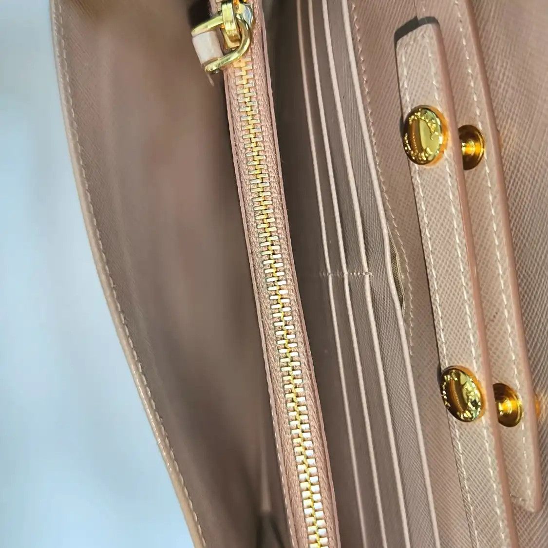 Prada PRADA pink cowhide leather shoulder bag crossbody bag gold hardware detachable s Size ONE SIZE - 7 Thumbnail