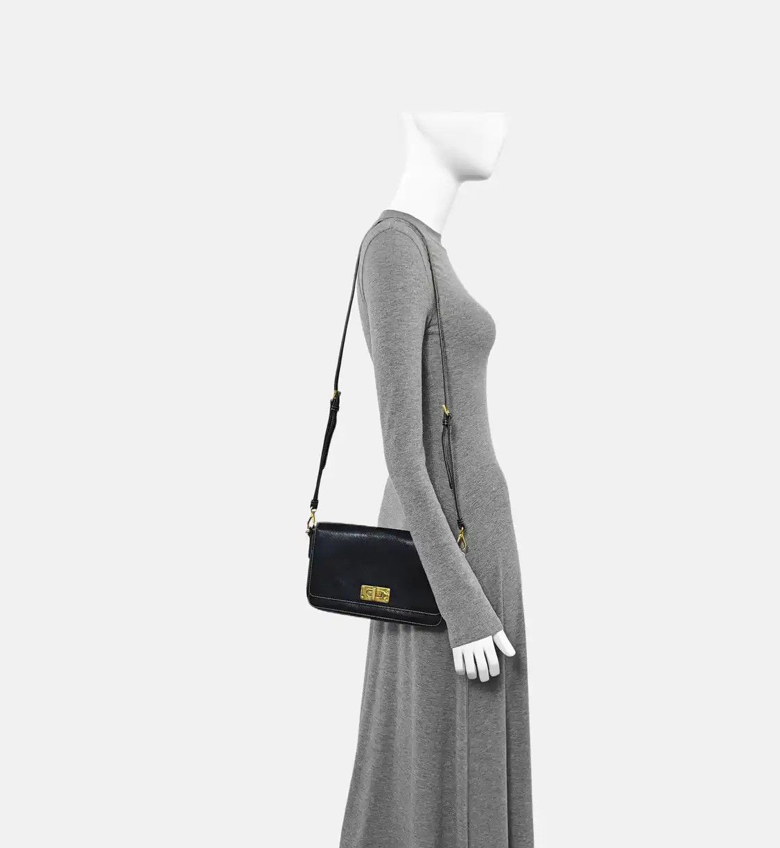 Prada PRADA black cowhide leather cross pattern shoulder bag handbag gold hardware 2 s Size ONE SIZE - 2 Thumbnail