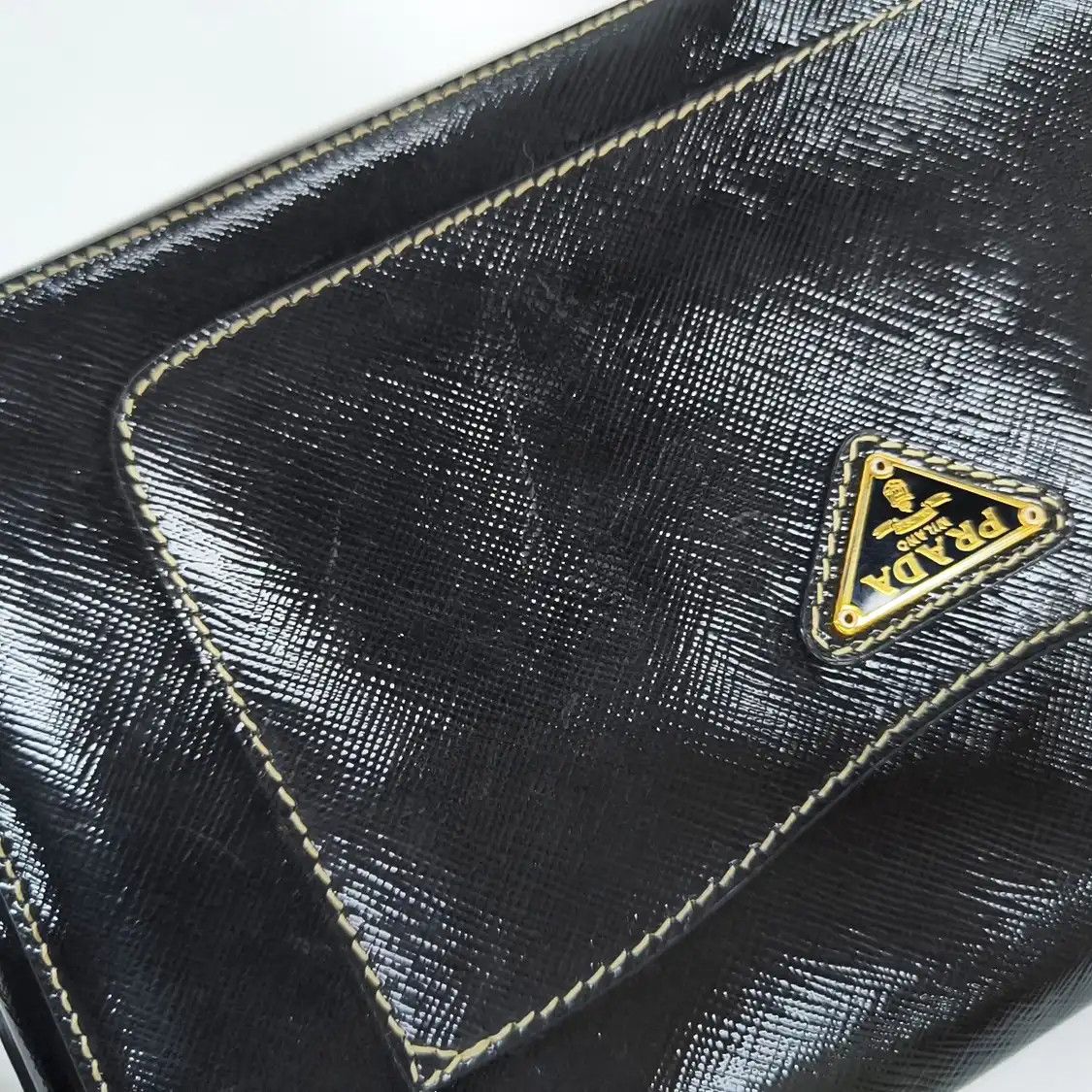 Prada PRADA black cowhide leather cross pattern shoulder bag handbag gold hardware 2 s Size ONE SIZE - 15 Thumbnail