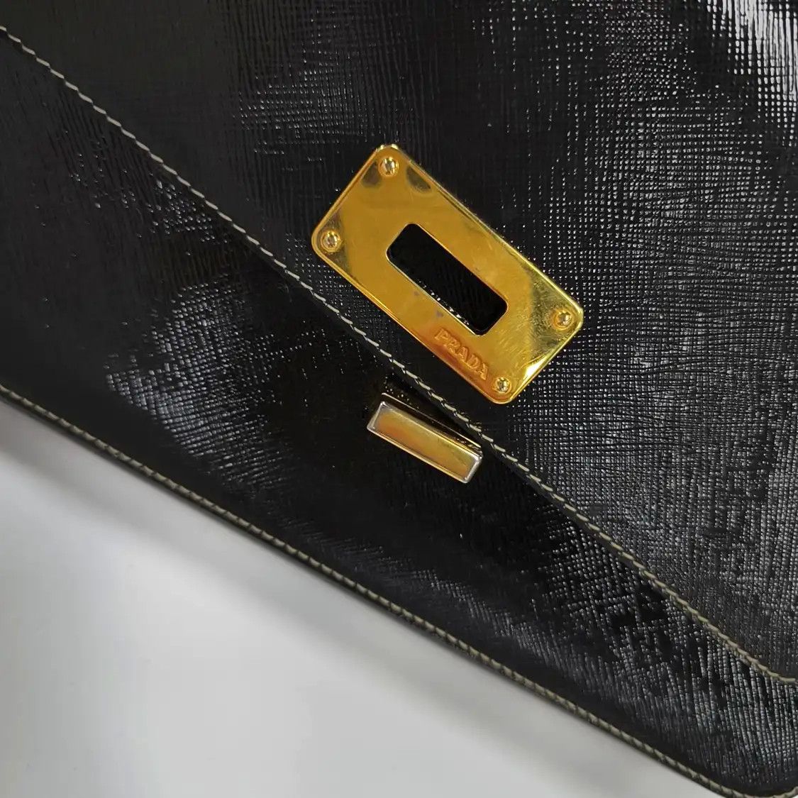 Prada PRADA black cowhide leather cross pattern shoulder bag handbag gold hardware 2 s Size ONE SIZE - 12 Thumbnail
