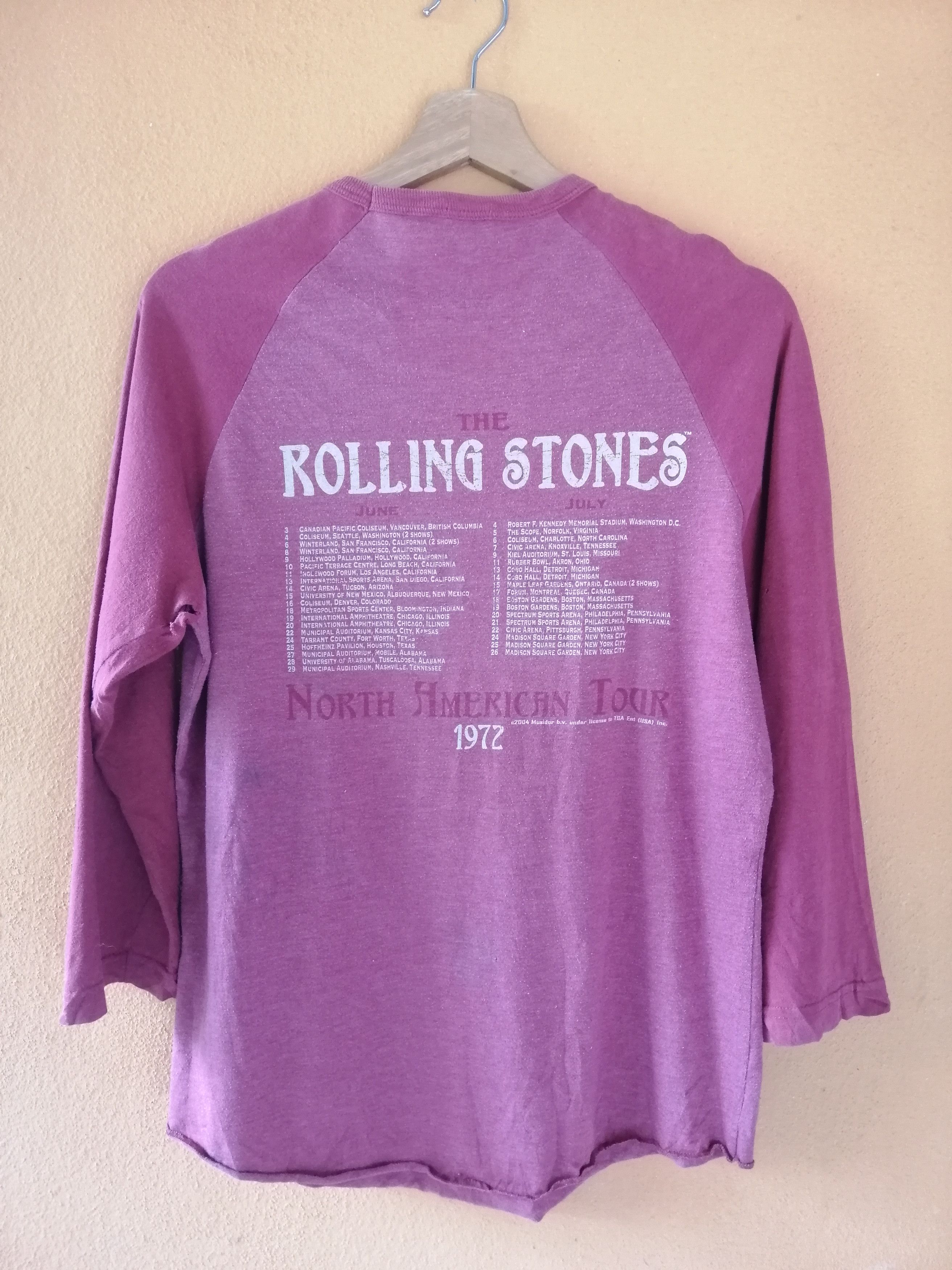 The Rolling Stones Vintage Rolling Stones 1972 US Tour Raglan T Shirt Size US S / EU 44-46 / 1 - 4 Thumbnail